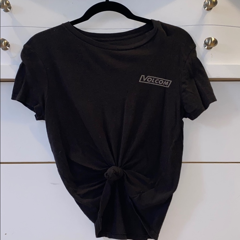 Volcom tee shirt